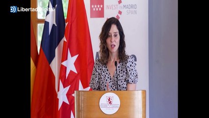 Ayuso responde desde Chile: "Es hora de que Sánchez y Begoña den explicaciones".