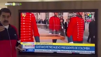 Maduro vio la posesión de Petro y pide reconstruir hermandad