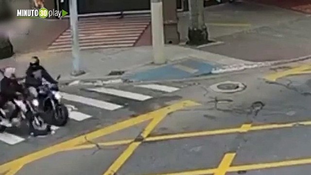 Hombre despachó a dos ladrones que le querían robar la moto