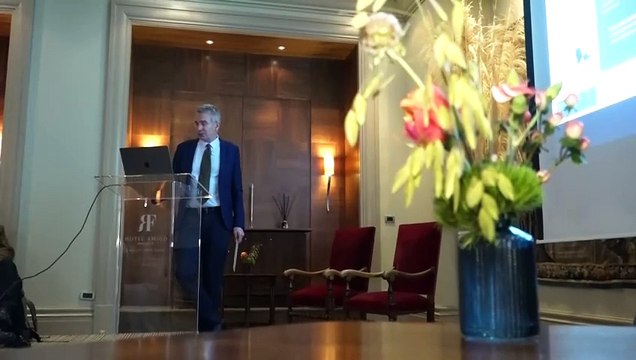 La portada de Tintín que aspira a batir récord en subasta llega a Bruselas