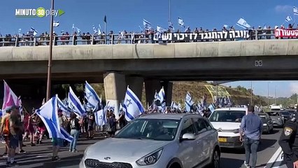 Ascienden a 66 los detenidos en protestas en Israel, que se trasladan al aeropuerto