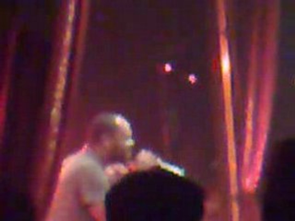 FUTURE TROUBLE IN PARIS CONCERT BOUNTY KILLER Movéééé