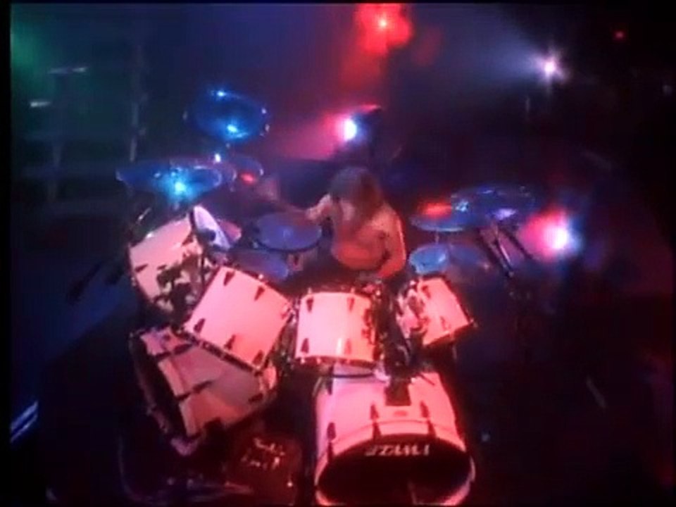 Metallica Lars Ulrich VS James Hetfield Drums Battle Jam Metallica