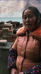 Chine : Quand les poids lourds remplacent les porteurs