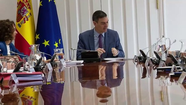 Sánchez conversa con Zelenski y promete nuevas capacidades para ayudar a Ucrania a defenderse