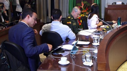 11-04-18  El mal parqueo es una de las principales causas de las problematicas e movilidad en la ciudad