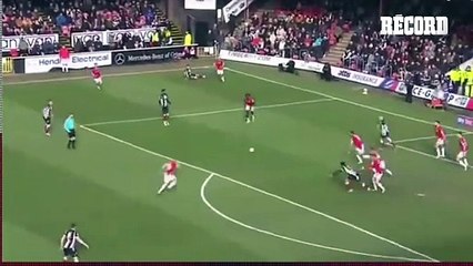 EQUIPO DE RYAN REYNOLDS MARCA GOLAZO Y LO COMPARAN CON BRASIL