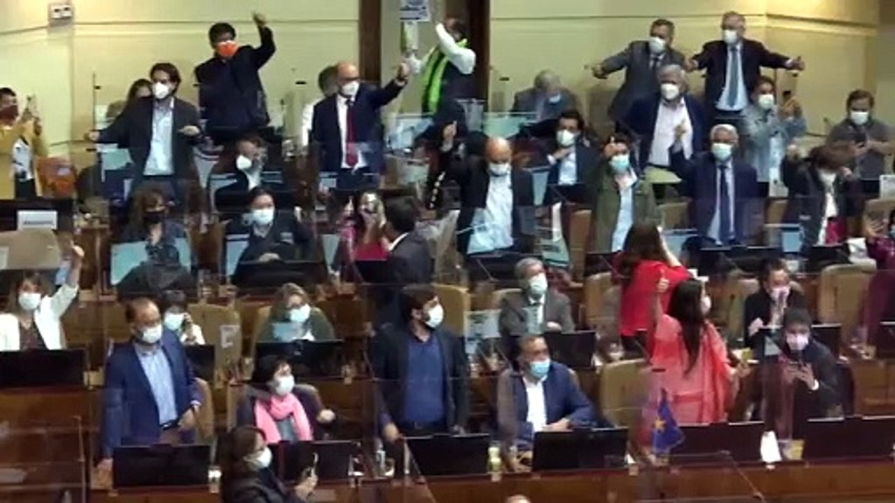 El juicio político a Piñera da un importante paso a dos semanas de los comicios