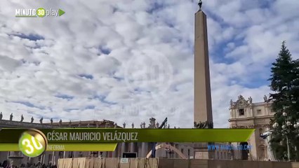El Vaticano se viste de Navidad comenzaron la instalación del árbol en la Plaza de San Pedro