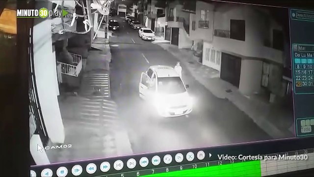 Denuncian ladrones que andan en taxi para robarse retrovisores en el barrio Cabañas de Bello