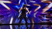 Un gran bailarin acompañado de Freddy Mercury n ! #AmericasGotTalent2020