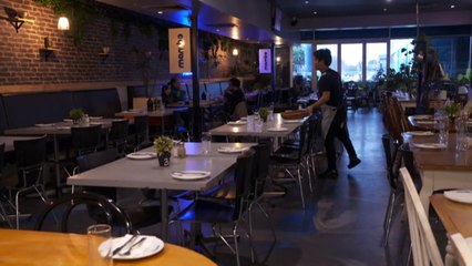 Federal government pushing for increase to minimum wage