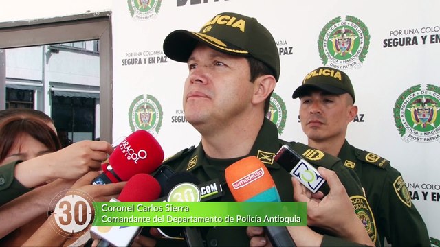 7-12-17 Policia recupero 1646 botellas de licor robado e incauto 300 botellas de whisky proveniente de Venezuela