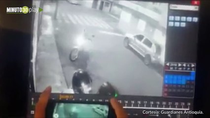 14-06-19 Intento de hurto de una motocicleta quedó registrado en el municipio de Copacabana