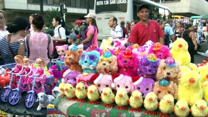 20-12-18 Por obras y ‘rebusque’ de fin de año hay gran aglomeración de venteros en el Centro