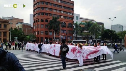09-03-19 Policía llama la atención a la ciudadanía por daños durante protesta del día de la mujer