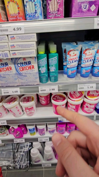 Je teste un spray anti électricité statique pour vêtements #essai #teste #poils #animauxdecompagnie #animaux #magasinaction #action