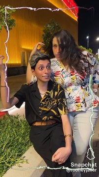 ريان جيلر يرتدي الحجاب ويفاجئ الجميع