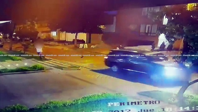 29-09-17-ladrones-le-montaron-la-perseguidora-a-comerciante-que-salia-de-una-sucursal-bancaria