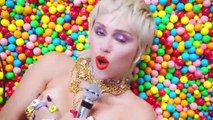 Miley Cyrus - Midnight Sky (Oficial Video)