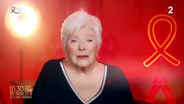 Je compte les jours... : en larmes, Line Renaud adresse un message émouvant