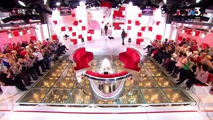 "Un arrêt après 26 ans de bons et loyaux services" : Marina Carrère d'Encausse annonce la date de fin du "Magazine de la santé" sur France 5