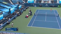Novak Djokovic fuera del abierto Norteamericano después de golpear al juez con una pelota de tenis | Highlights del US Open 2020