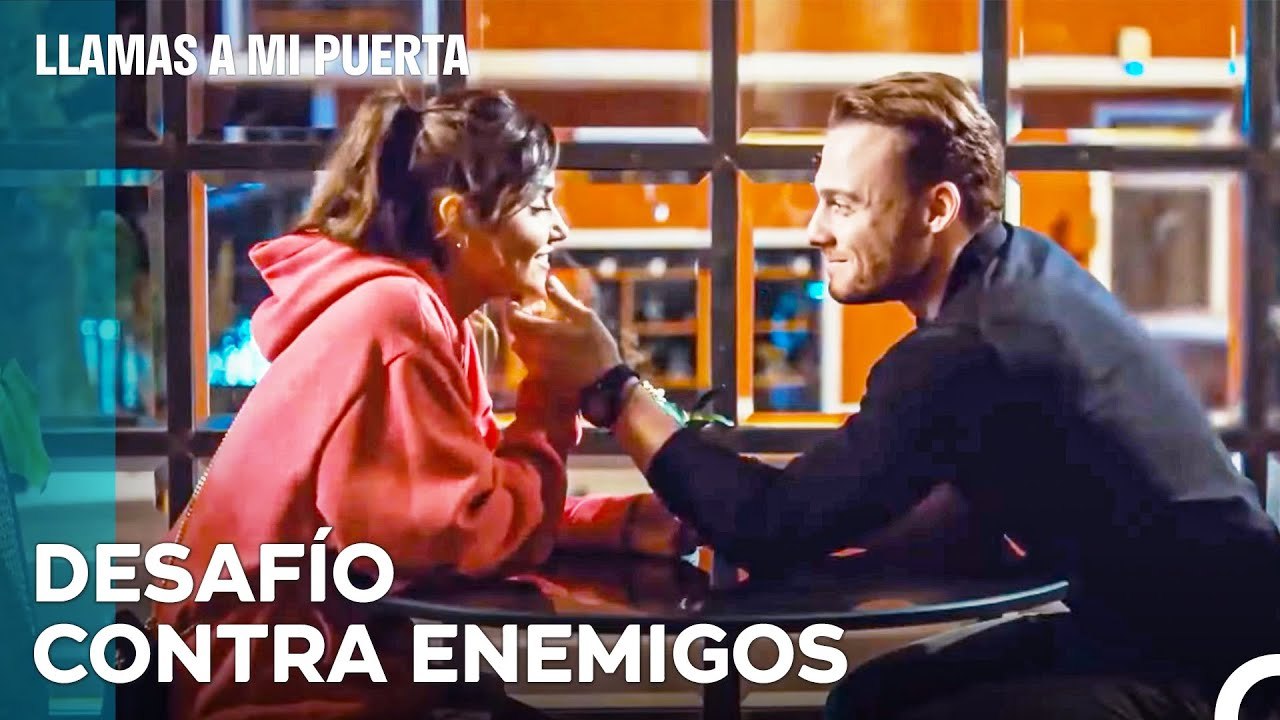 Selin No Podía Creer Lo Que Veía - Llamas A Mi Puerta