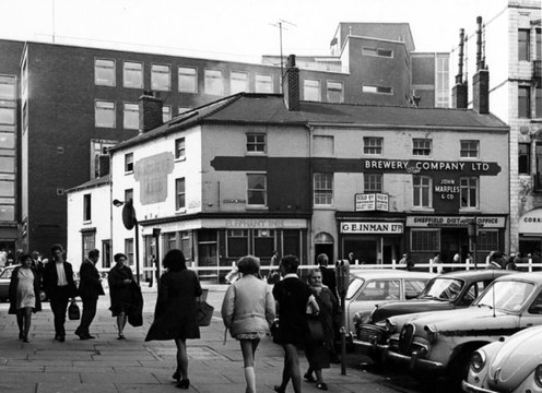 Sheffield retro: photos taking you back in time through history of city's famous Fitzalan Square