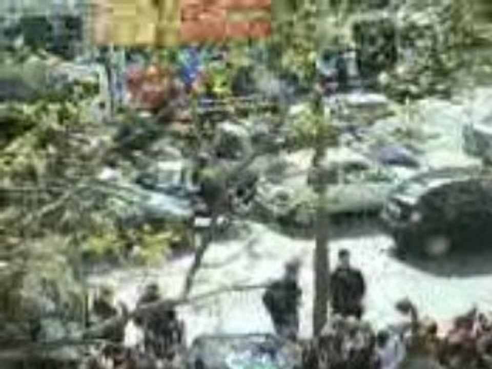 Flamme olympique - Torche - Paris Champs Elysées 070408