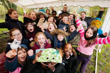 Moonstruck Astronaut Launches Exciting Spring Drama in the Forest 🌳