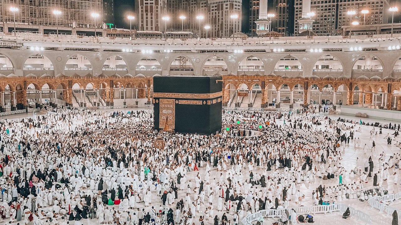 Azan (Adhan) | Call to Prayer | Very Beautiful Voice