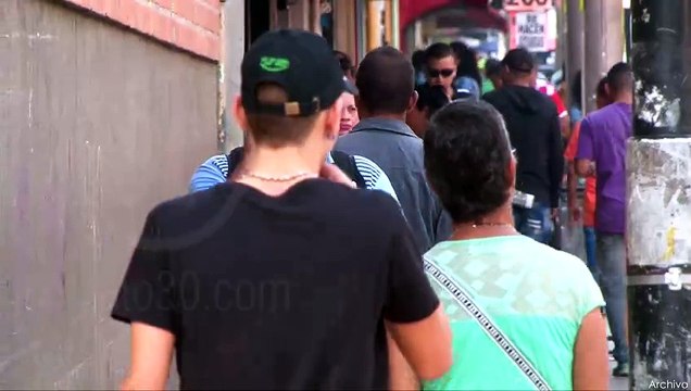31-05-17-venezolanos-se-estan-tomando-calles-medellin