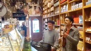 Traditional onion sellers treat Valvona & Crolla to a musical performance
