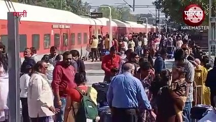 Watch Video: वीर प्रभु की जय... हर कोई बोला, आ गया आनन्द, मिल गए अपने
