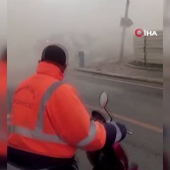 Çürük raporu alan bina kepçenin dokunmasıyla yerle bir oldu!