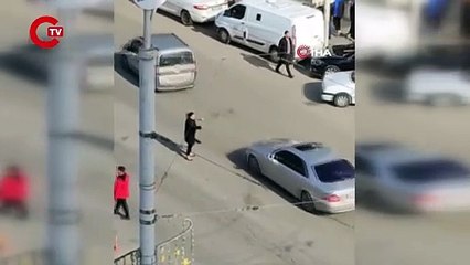 Şanlıurfa'da cadde ortasında 'satır'lı dehşet: Uyuşturucu iddiasıyla yol kesti