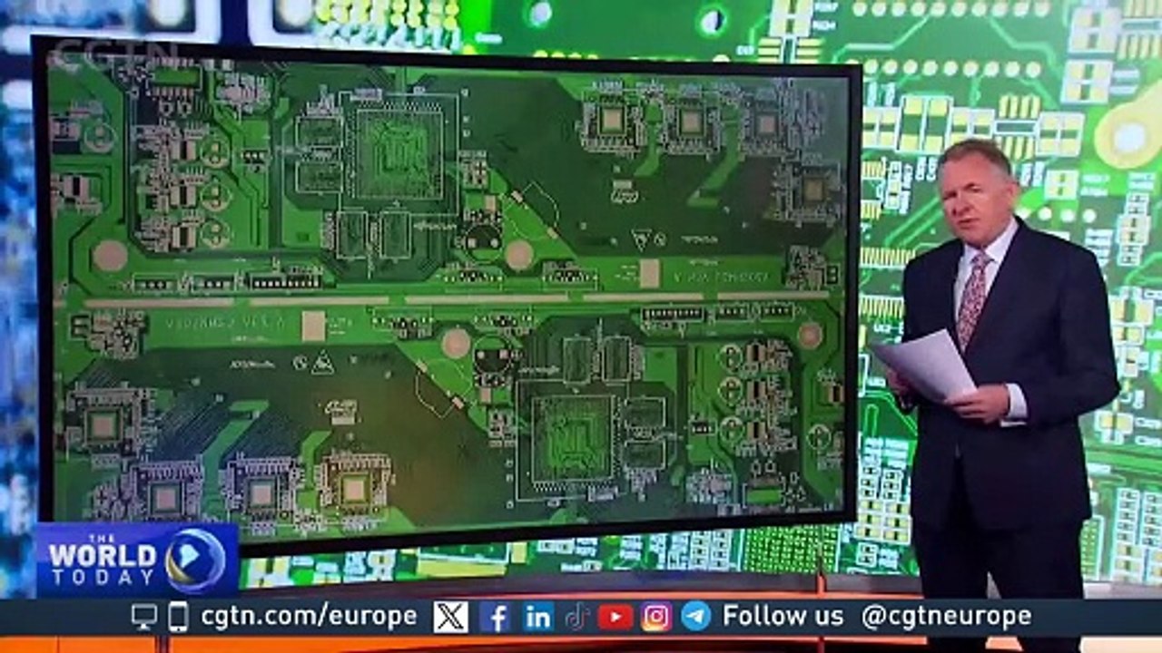 World’s first functional graphene semiconductor to power future ...