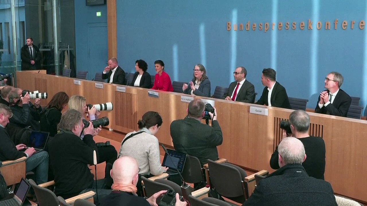 Sahra Wagenknecht stellt ihre neue Partei vor