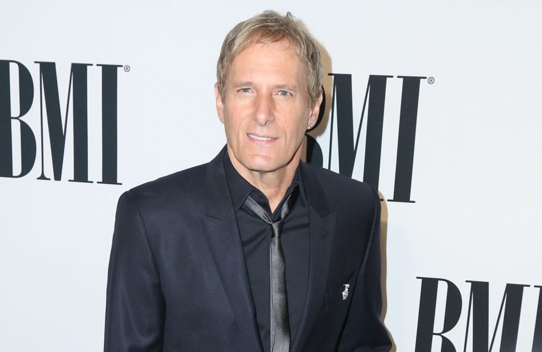 Michael Bolton es operado de un tumor cerebral