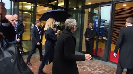 Dimite la primera ministra de Francia, Elisabeth Borne