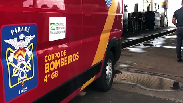 Homem escorrega e cai em fosso de troca de óleo em posto de combustíveis na BR-163 em Cascavel
