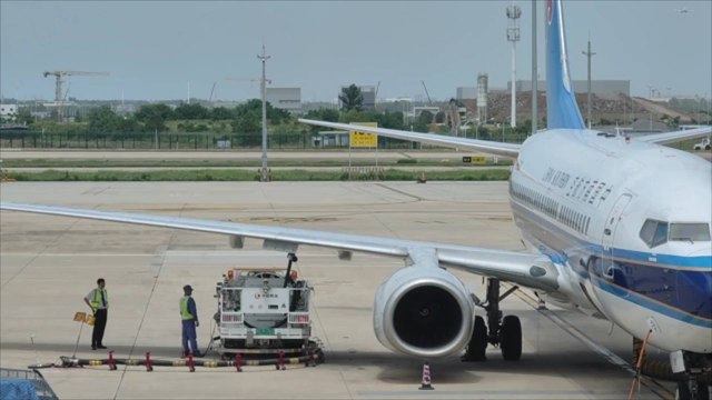 FAA Grounds Boeing's 737 Max 9 Fleet After Alaska Airlines Incident