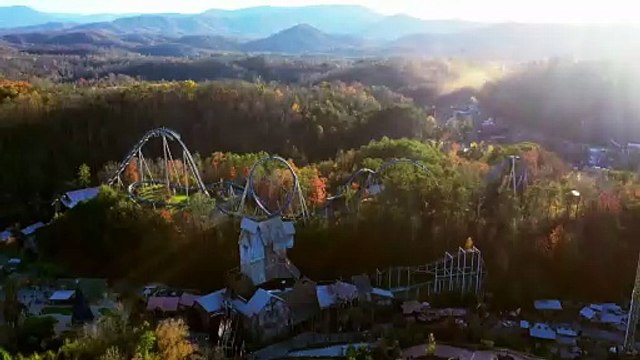 Dolly Parton's Mountain Magic Christmas | Official Trailer | Warner Bros. Entertainment