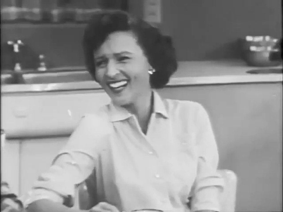 DATE WITH THE ANGELS S02E01 Return Of The Wheel (6 sept. 1957) Épisode Complet V.O.S.T.Fr.