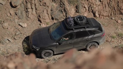 Audi Q8 e-tron edition Dakar Driving Video