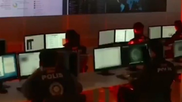 20 ilde eş zamanlı düzenlenen “SİBERGÖZ-12” operasyonlarında 75 şüpheli yakalandı