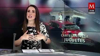 Presuntos integrantes del CJNG regalan juguetes en Mazamitla, Jalisco, durante el Día de Reyes
