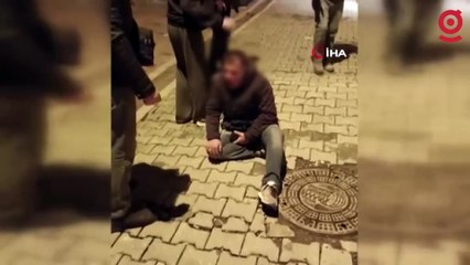 Esenyurt’ta kızını takip eden şahsı önce dövdü, ardından polise teslim etti