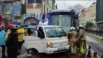 Karaköy'de Tramvay kazası: Bir kişi yaralandı